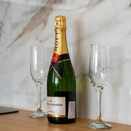 Rooftop Luxury Апартаменты *